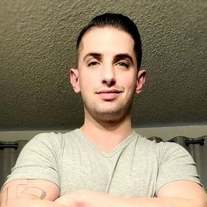 Meet your Posher, Laramie